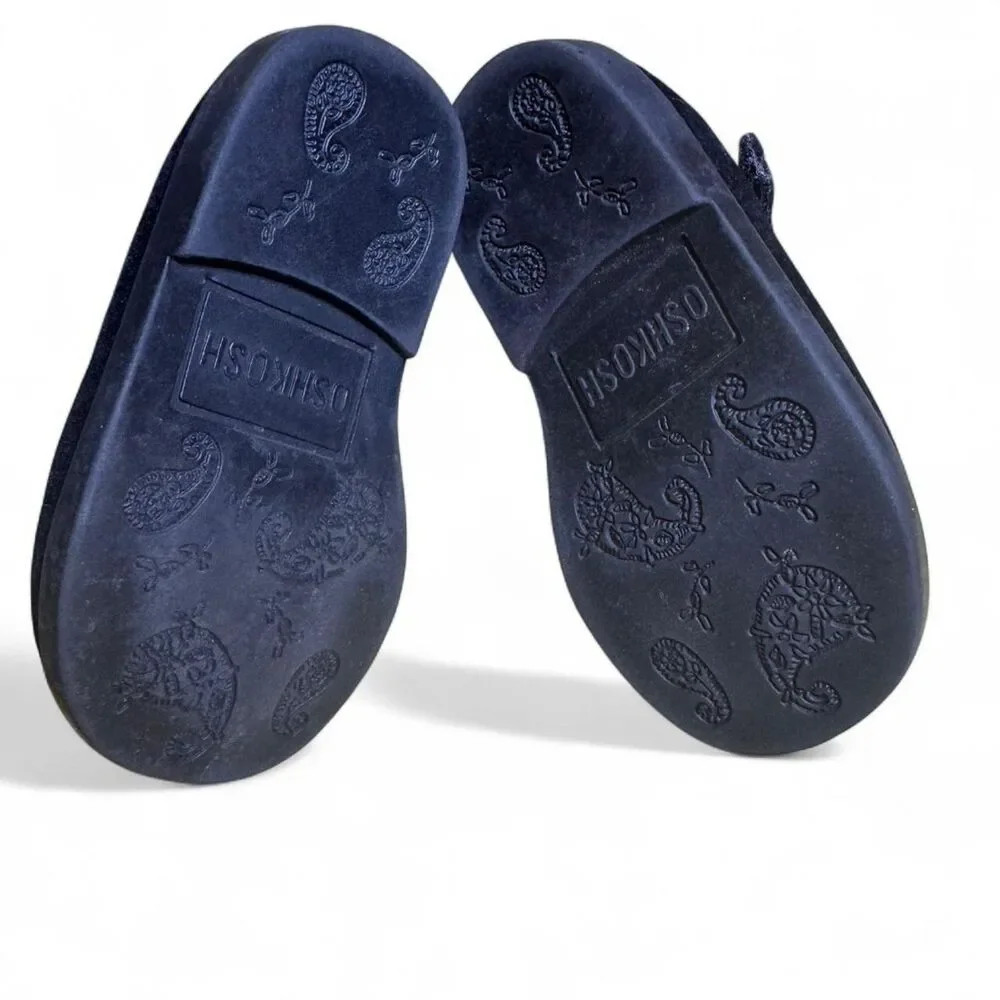 Osh Kosh Black Velvet Mary Jane Shoes With Flower Detail Size 2